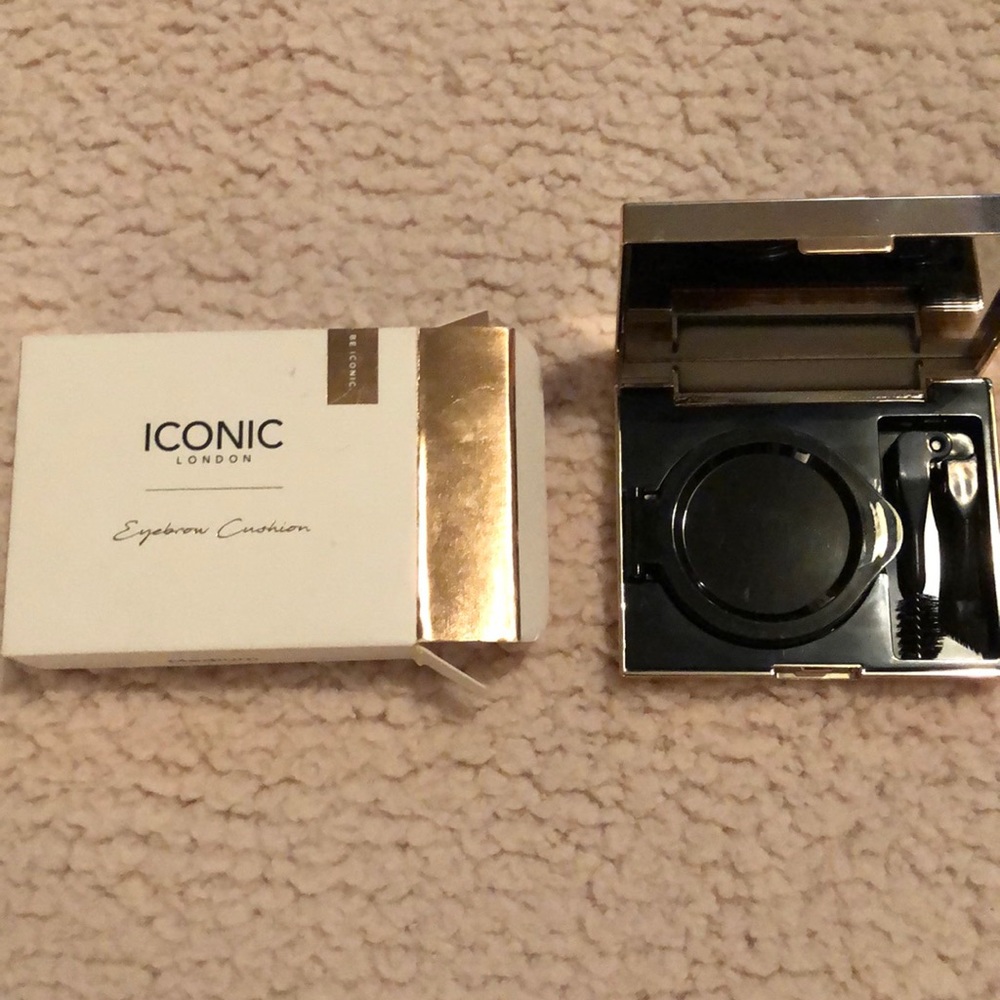 Iconic London Eyebrow Cushion